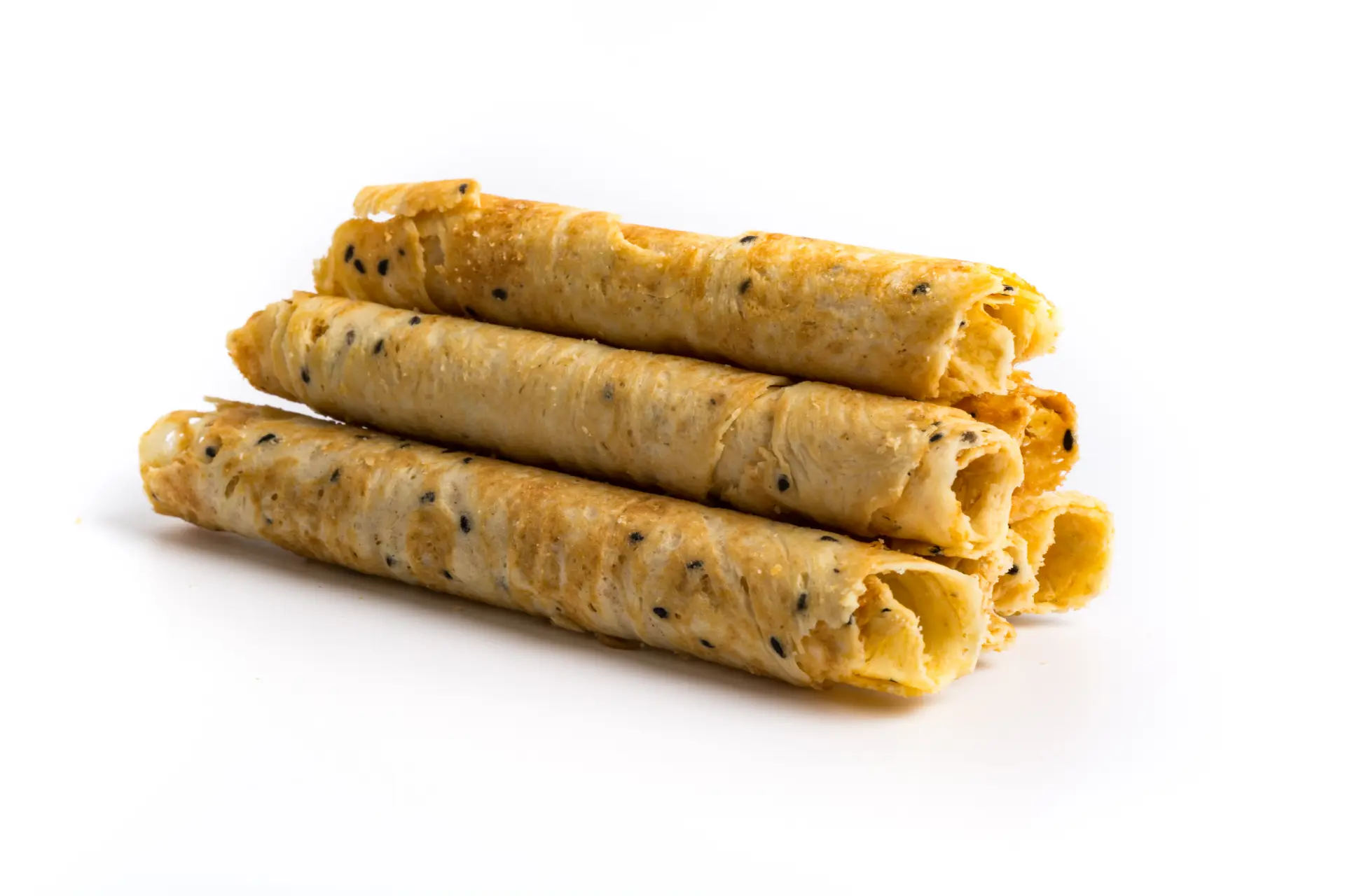 Why Crispy Coconut Rolls Are Becoming a Global Snack Favorite Featured Image